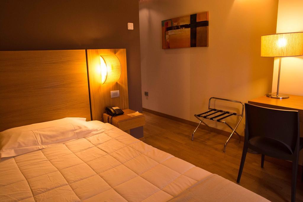 Country House Corte Del Sole Campolungo Ruang foto