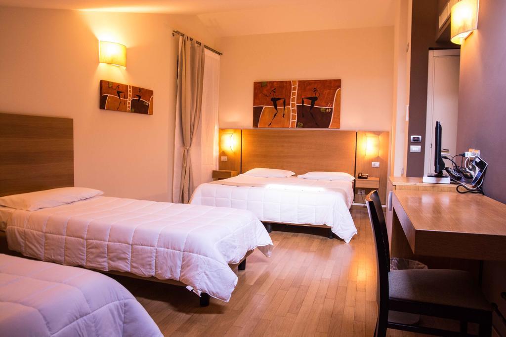 Country House Corte Del Sole Campolungo Ruang foto